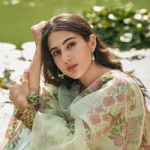 بیوگرافی سارا علی خان از شروع بازیگری تا ناگفته ها