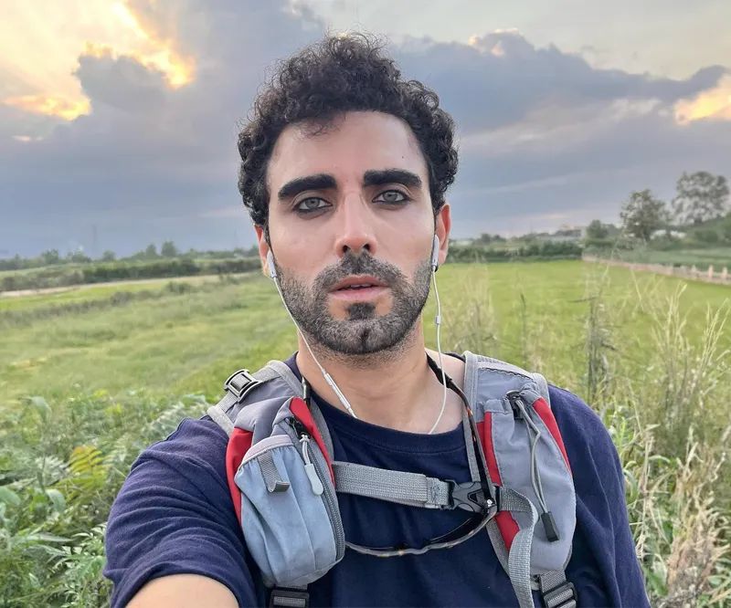 بیوگرافی محمد صادقی از بازیگری تا علت دستگیری و آزادی